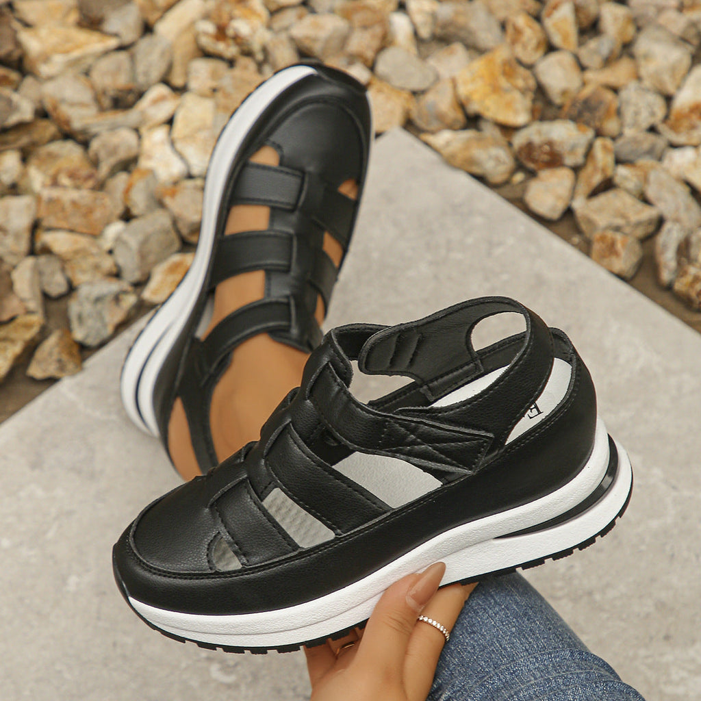 Sort lukket gladiatorsandal med hvid platformssål set fra siden – Venzelo